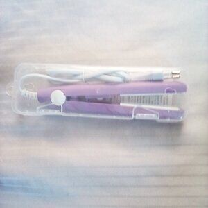 Mini hair straightener